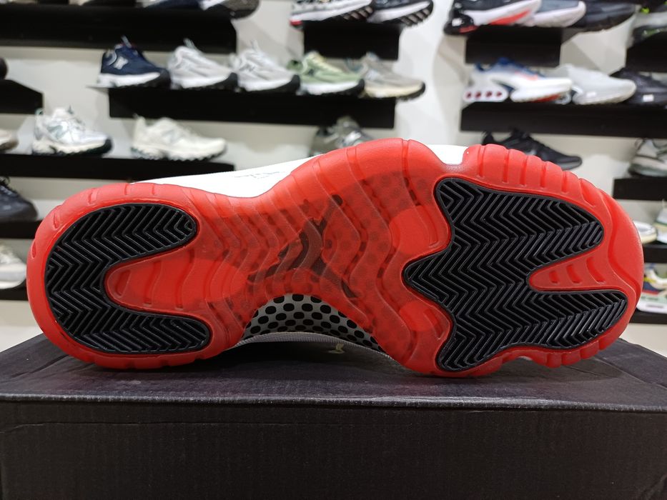 Кросівки чоловічі Jordan 11 Retro