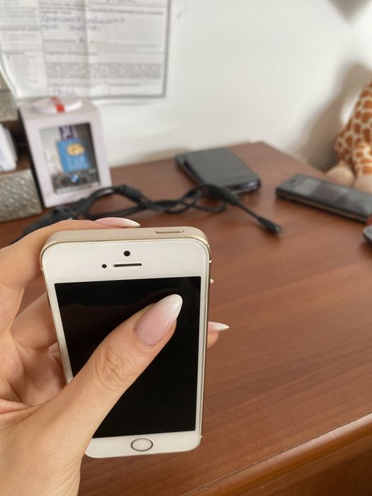 Telefon iPhone jak nowy 5S/16gb
