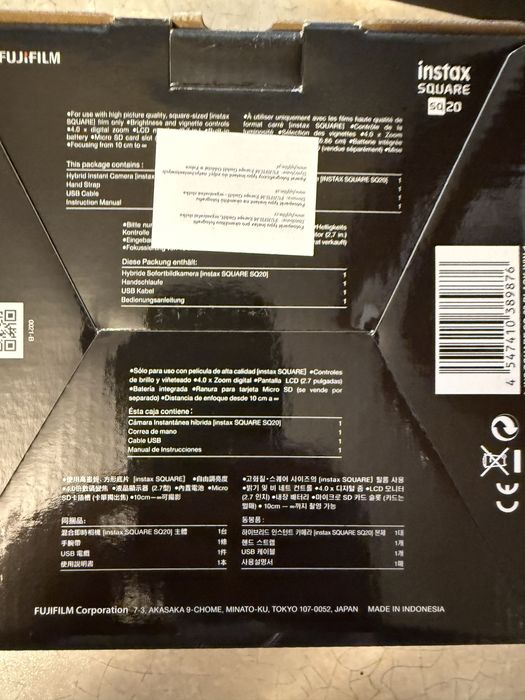 Fujifilm Instax Square - aparat  & etui
