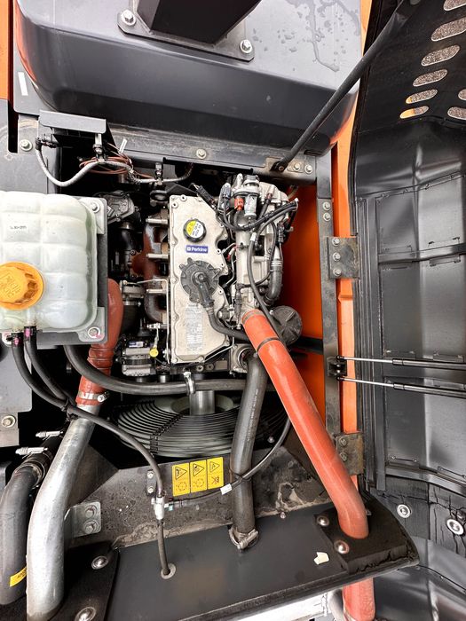 Новий гусеничний екскаватор Develon 205 Без напрацювання