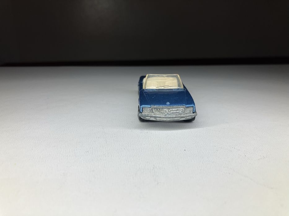 Retro Classic Car- 1973 - Mercedes Benz 350 SL - Matchbox Lesney