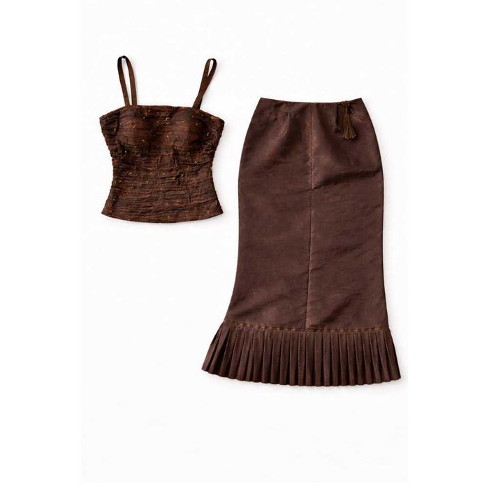 Conjunto Elegante – Saia e Top Castanhos – 42