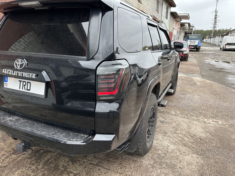Toyota 4Runner LED лед стопы (задні фари)