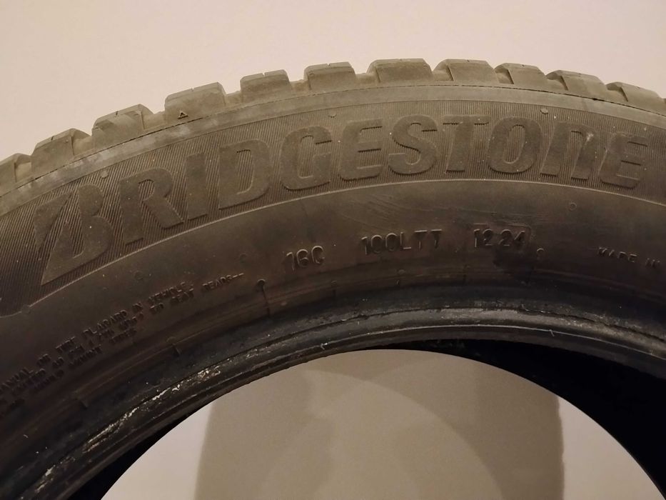 Bridgestone 235 55 R18