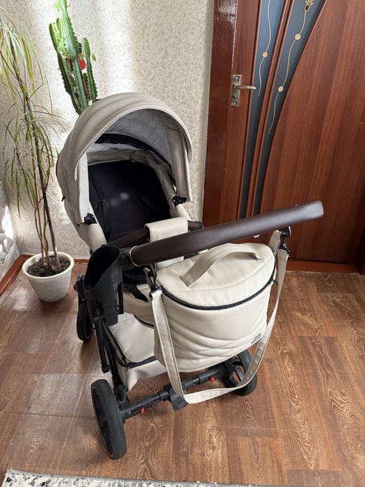 Коляска Baby Pram Bailey 2в1