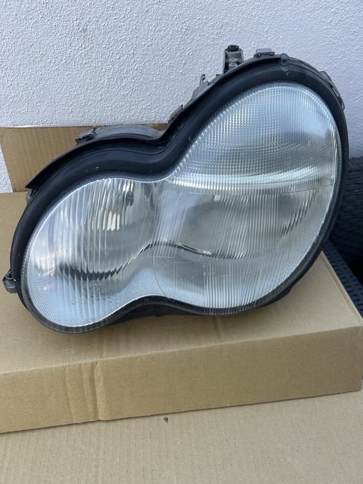 Farol mercedes w203