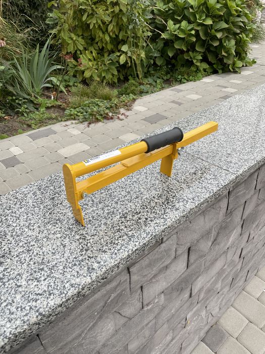 Захват для перенесення цегли, плитки, блоків