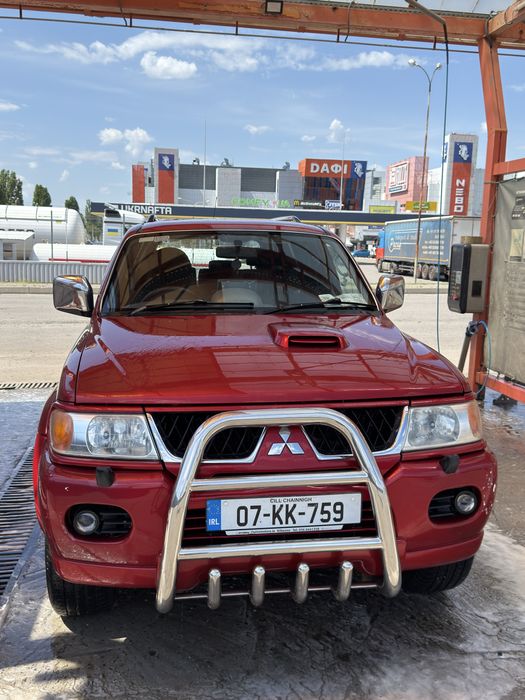Mitsubishi Padjero Sport 2.5 дізель 2007р.