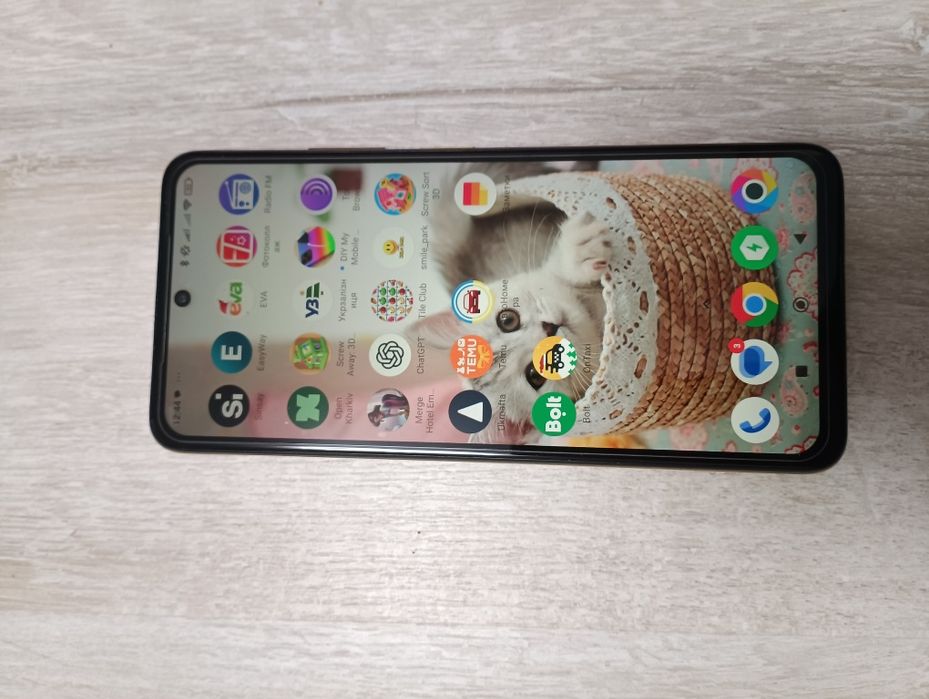 Телефон Poco m4pro 5g