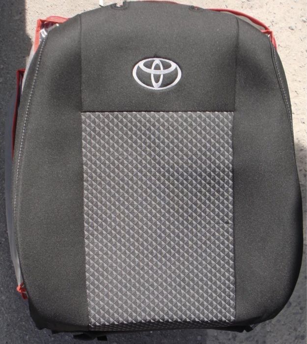 Авточохли  Toyota Avensis/ Rav4/Prado/Corolla/Camry/Auris/Yaris/Prius