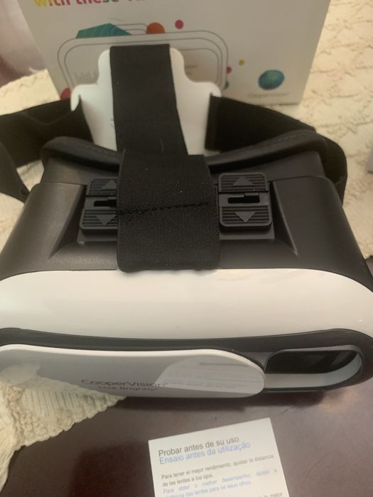 Oculos de realidade virtual de smathphone.