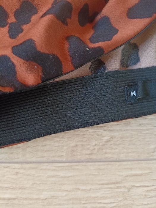 Spódnica MIDI Cropp wzór w panterkę