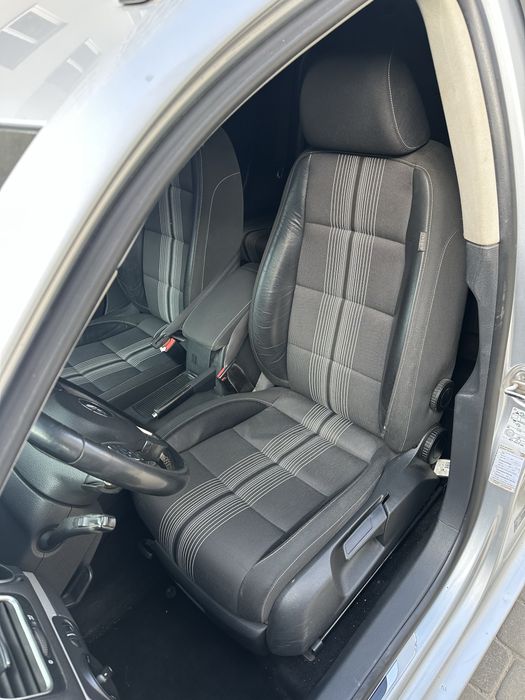 Volkswagen Golf  2013 рік   1.6 TDI Коробка Автомат. Обмін також цікавить.