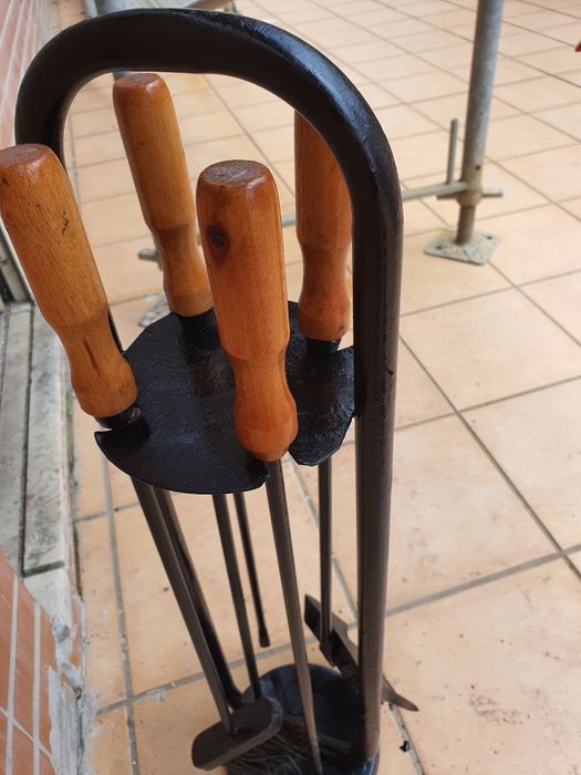 Conjunto de ferramentas para lareiras