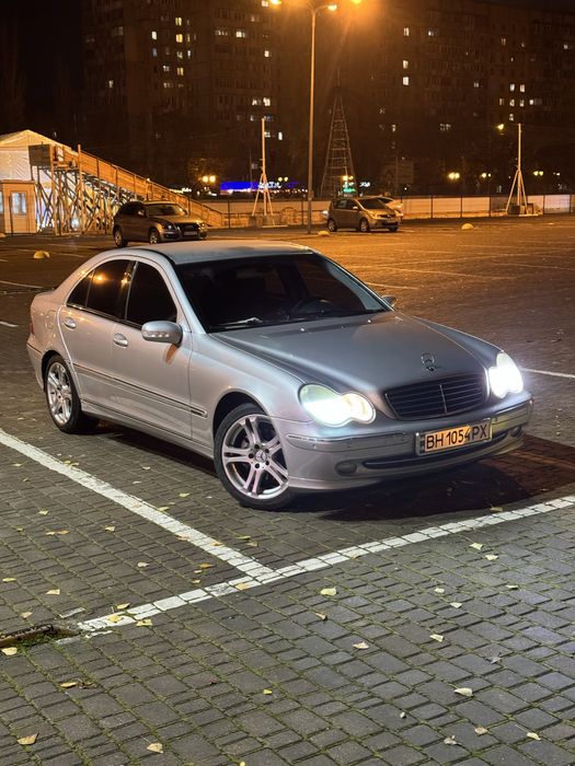 Продам w203 2.2 cdi