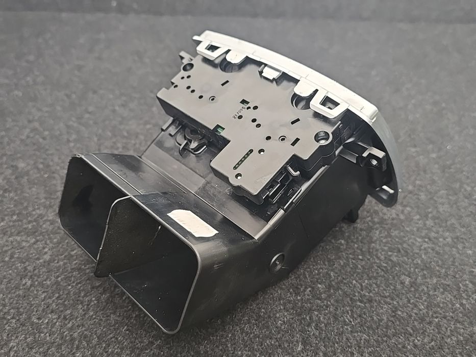 OEM Grelha sofagem consola central  ORIGINAL Mercedes S Class W221 2006- EPC