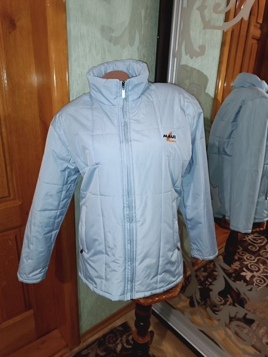 Куртка жіноча спортивна