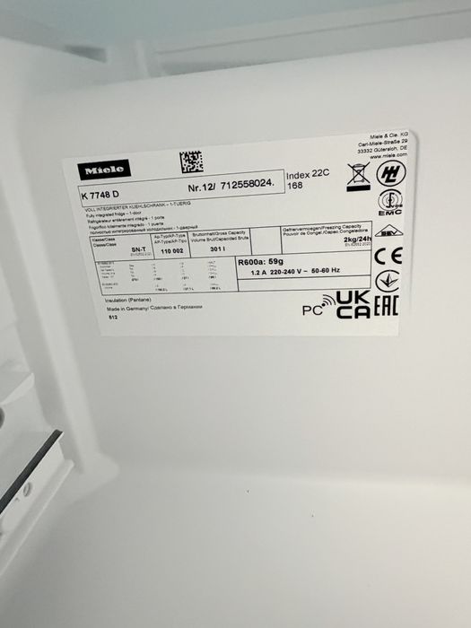 Холодильник Miele , під забудову: 39 500 грн. - Холодильники Луцк
