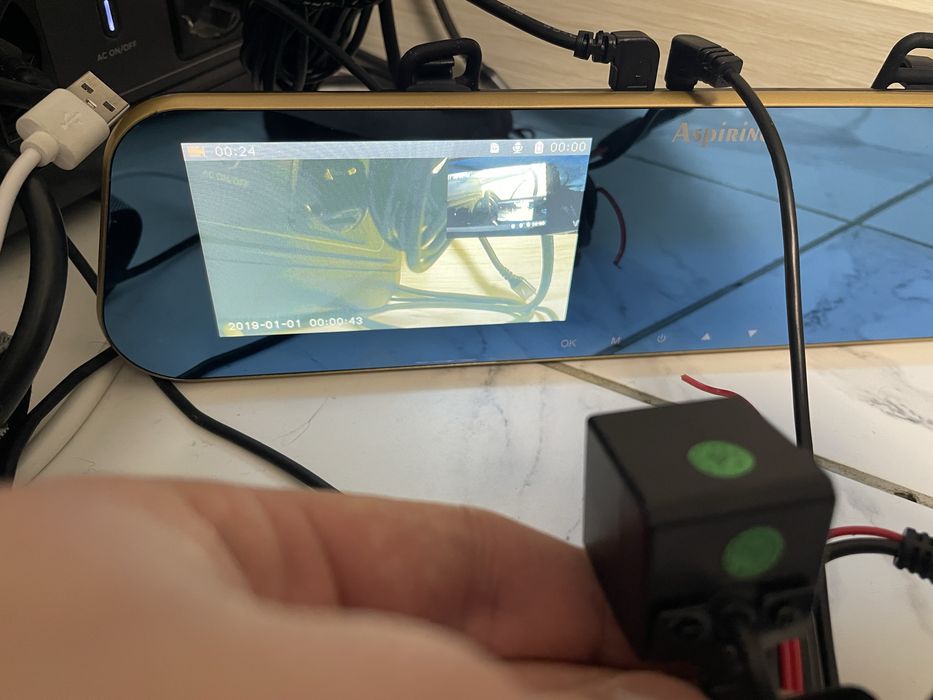 Видеорегистратор Aspiring Reflex 1 зеркало заднего вида