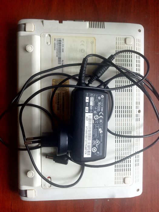 Нетбук Packard bell ZE6