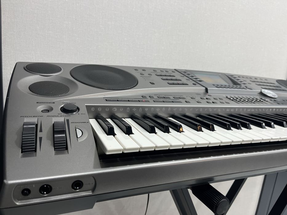 Синтезатор Casio MZ-2000  / Автоаккомпанемен / Оркестратор