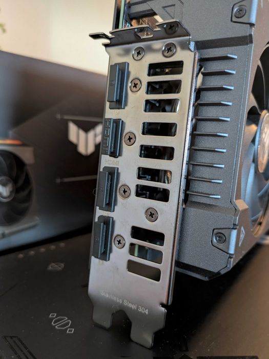 ASUS TUF Gaming GeForce RTX 4070 OC