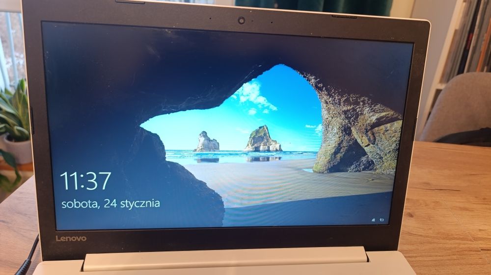 Lenovo ideapad 320-15iap Laptop