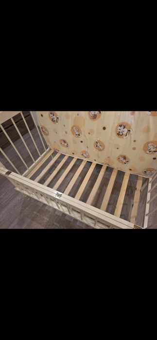 Кроватка детская и матрасик