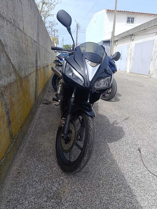 HONDA CBR 125R 2011