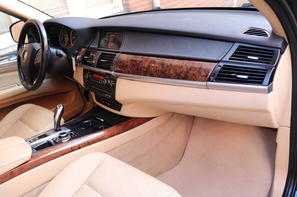 BMW X5 xDrive35d      2013