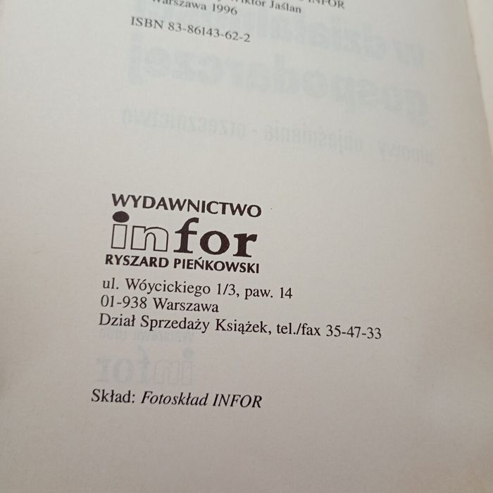 Umowy w działalności gospodarczej. Wiktor Jaślan