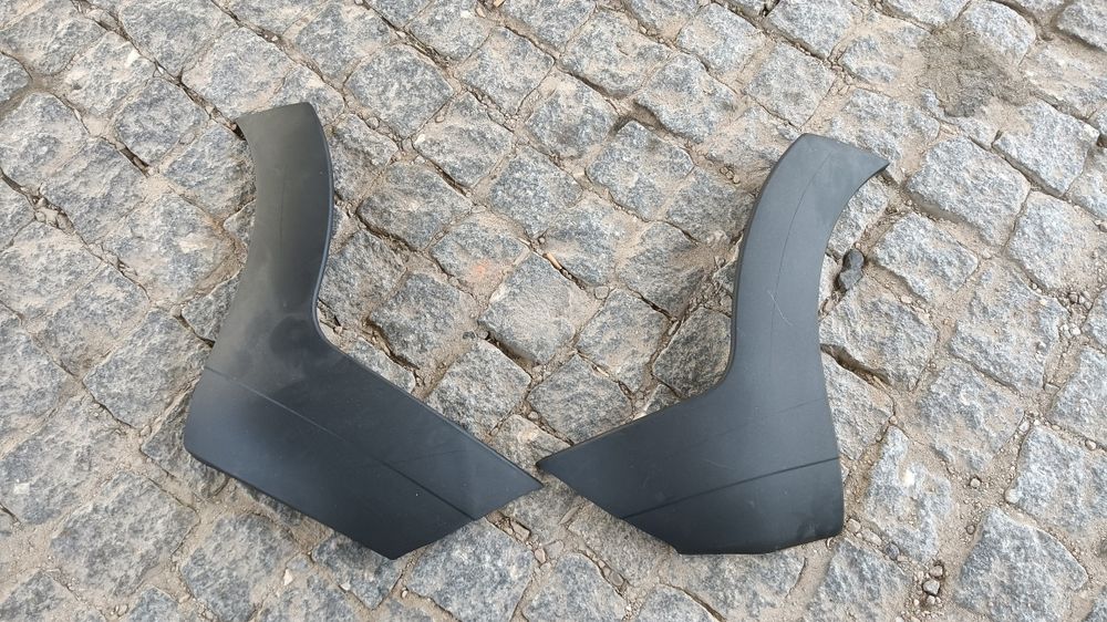 Abas de parachoques Toyota urban Cruiser 2010