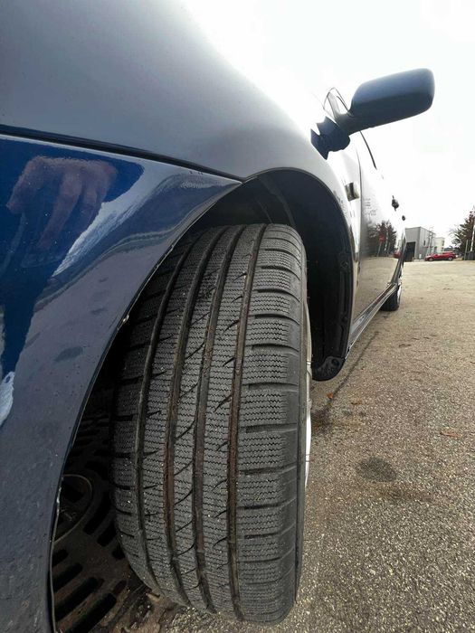 Toyota avensis 2005 2.0 дизель