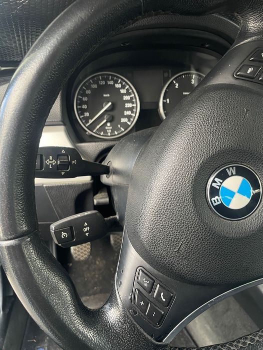 BMW 318d Touring E91 143PS | 2010 | 303.000 km |