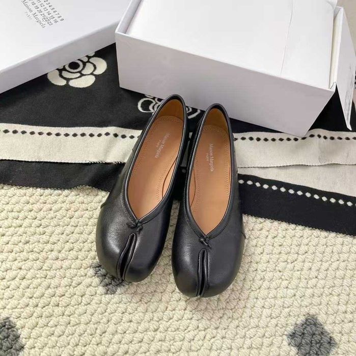 Maison Margiela Tabi 38