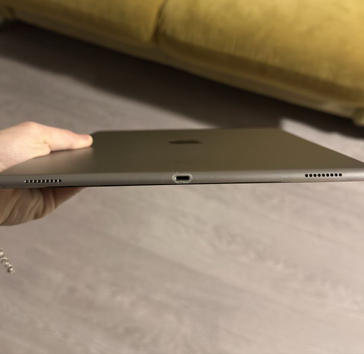 iPad Pro 12.9 (256GB) 1-го покоління + Apple Pencil + чохол