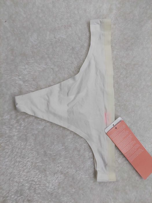 Sloggi by triumph wow breeze string rozmiar M 38