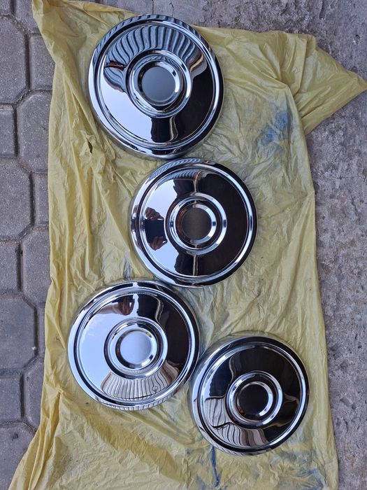 Nowe orginalne kołpaki fiat 125p