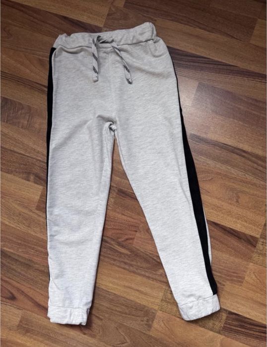 Одним лотом ! Пакет одягу на хлопчика 134