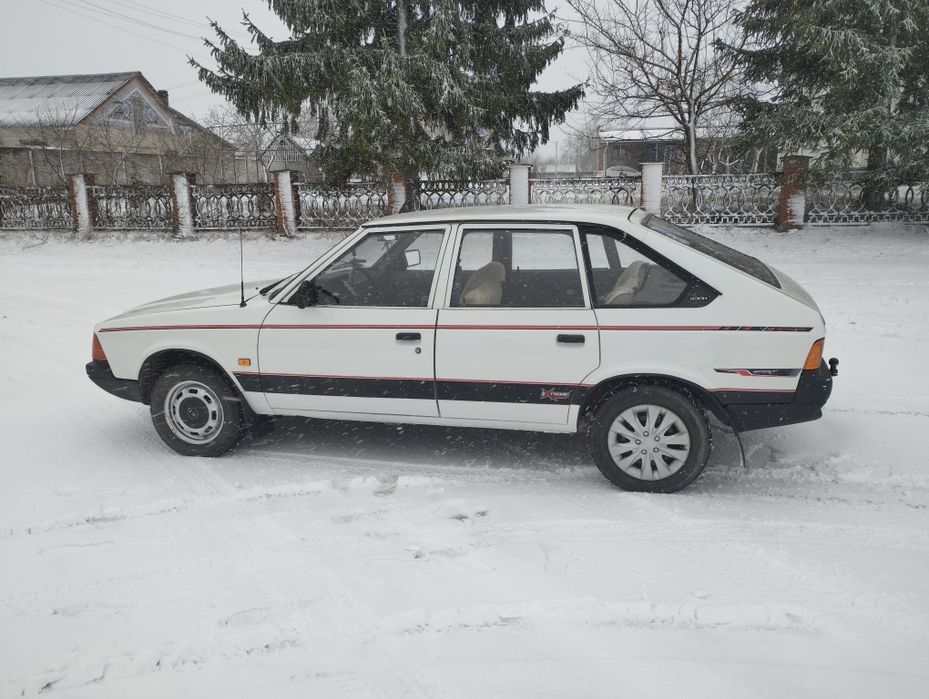 Продам Москвич 2141 газ бензин