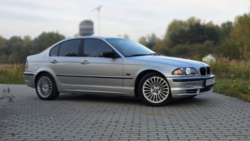 BMW E46 330i +lpg