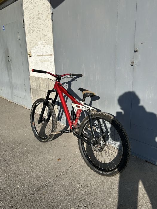 TREK session 77fr