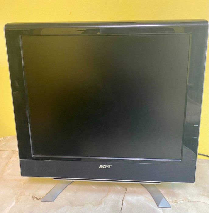 Комп'ютер + Монітор Acer + A4TECH (Клавіатура + Мишка) + WIFI