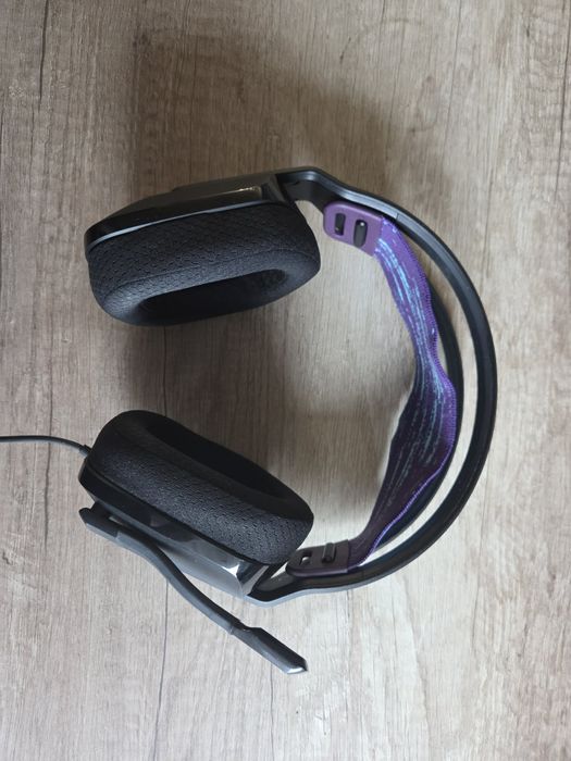 Słuchawki logitech g335