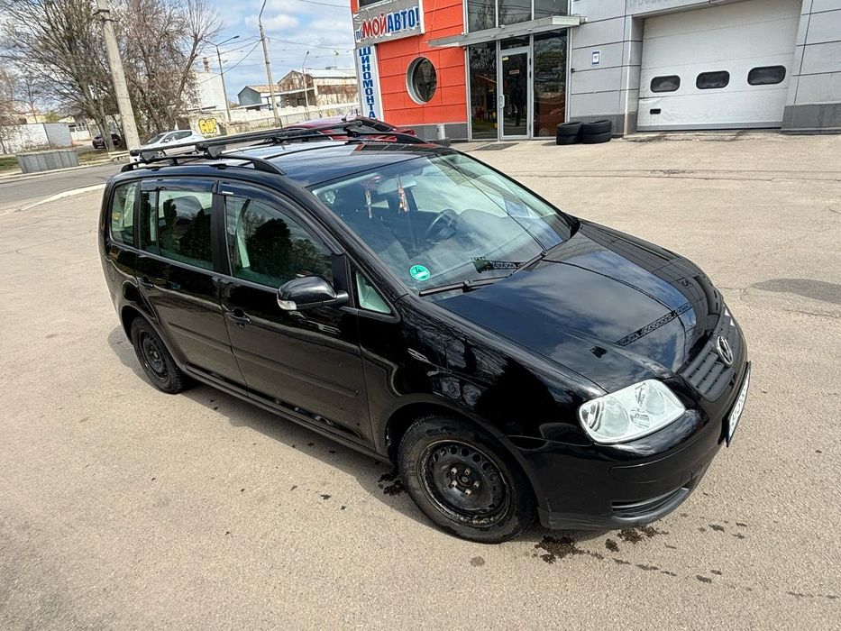 Volkswagen Touran
