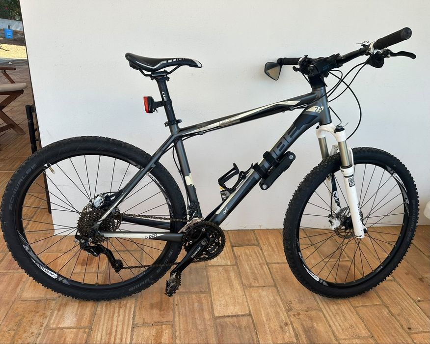 bicicleta Kross Evado 4.0, roda 28