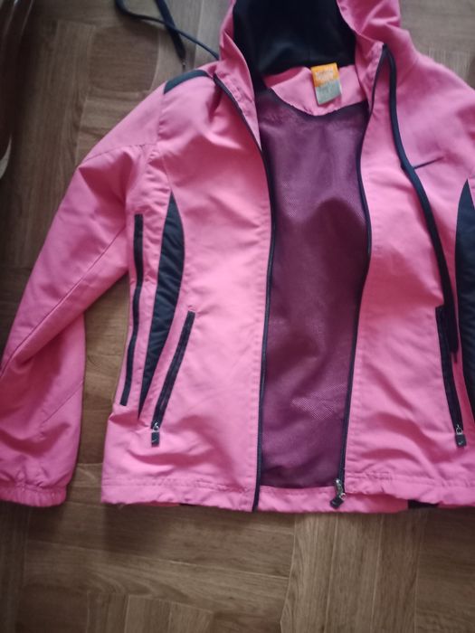 Куртка размер 40 44 состояние идеальное 250 гривен