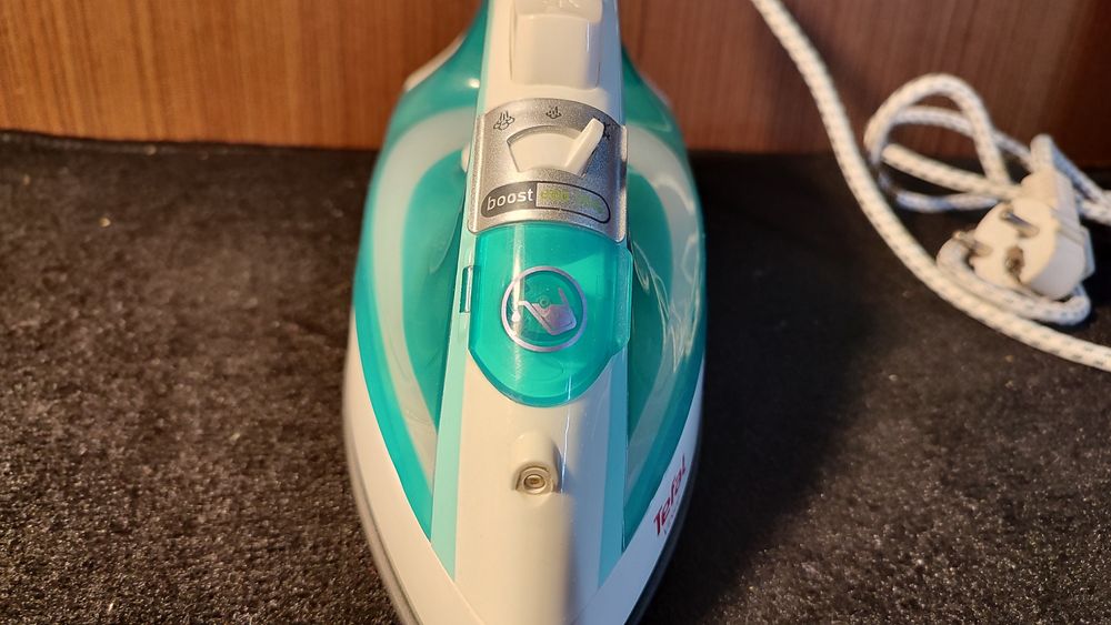TEFAL REF-FV 1710 Утюг Утюжара Праска Отпариватель Гладкая Глажка
