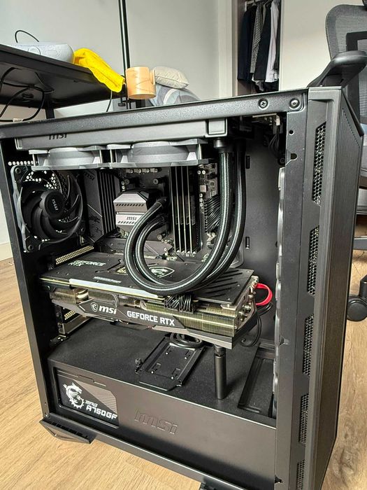 PC Gamer Ryzen 7 3700X + RTX 3070 8GB | 32GB RAM |