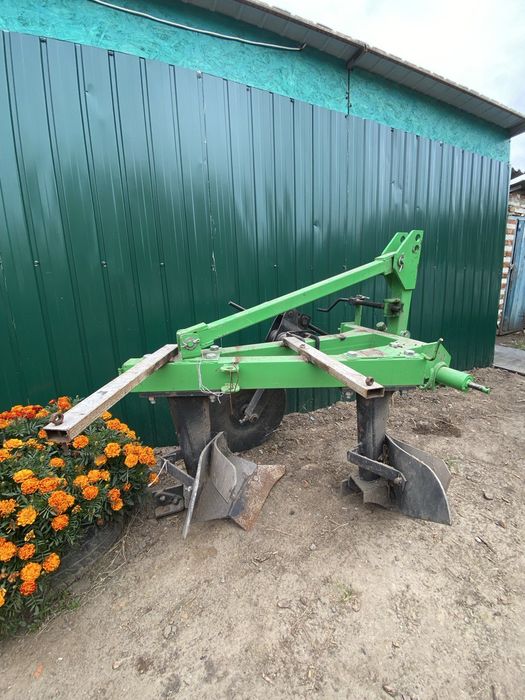 Плуг (Бомет) двох корпусний для міні трактора